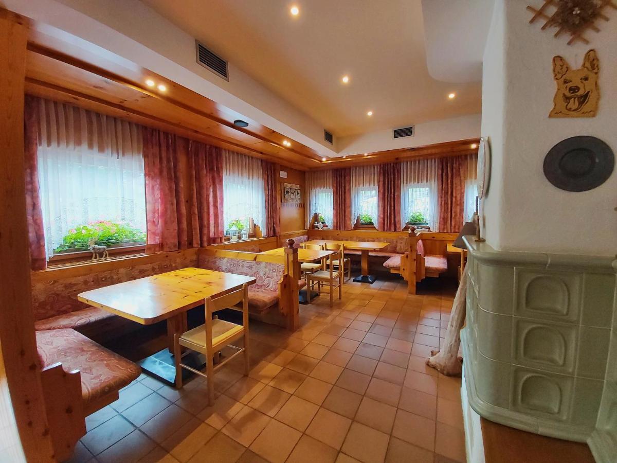 Albergo Scoiattolo فالكادي المظهر الخارجي الصورة