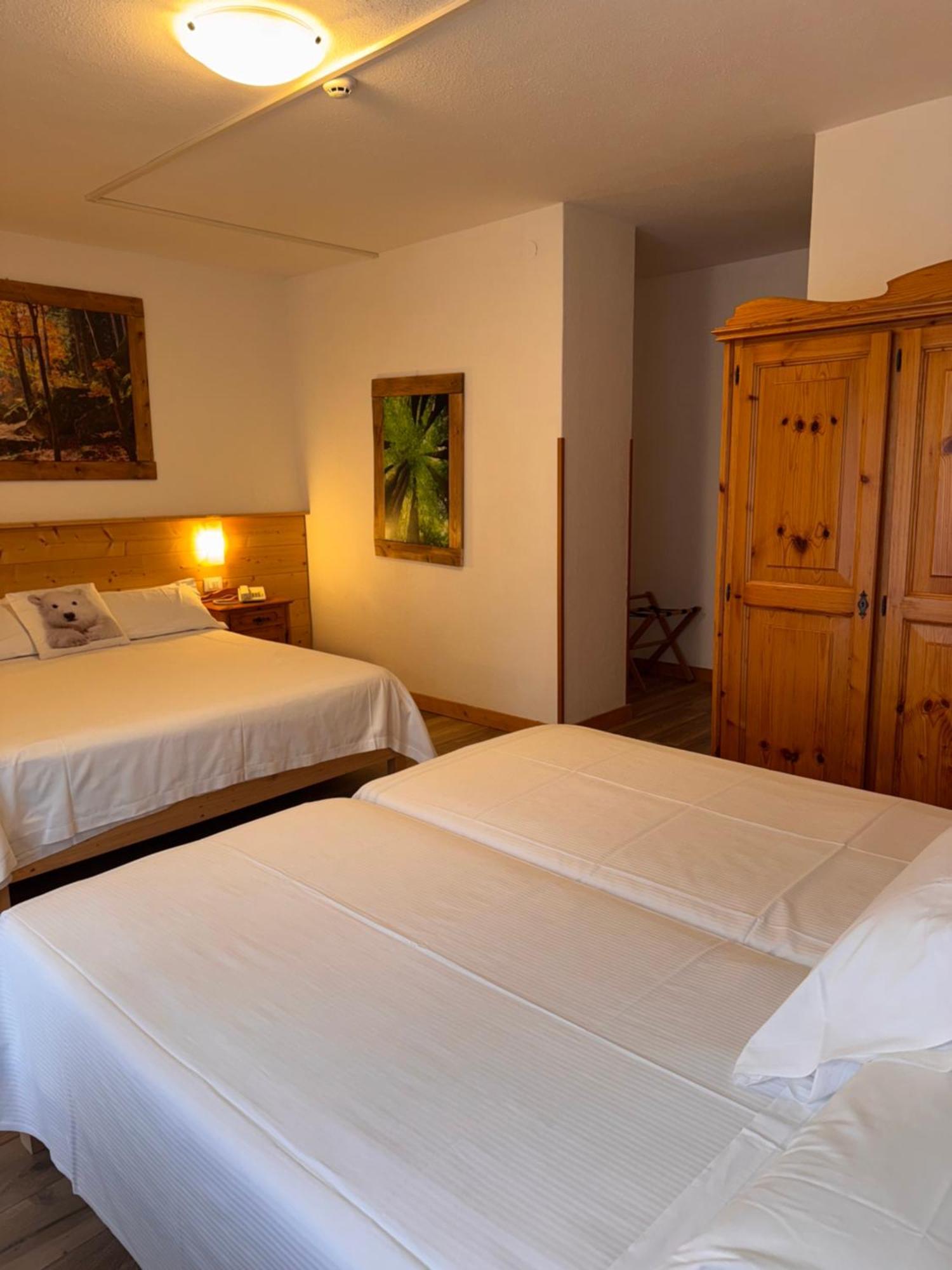 Albergo Scoiattolo فالكادي المظهر الخارجي الصورة